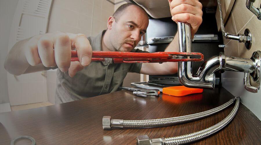 Professional emergency plumbing in Ray, ND